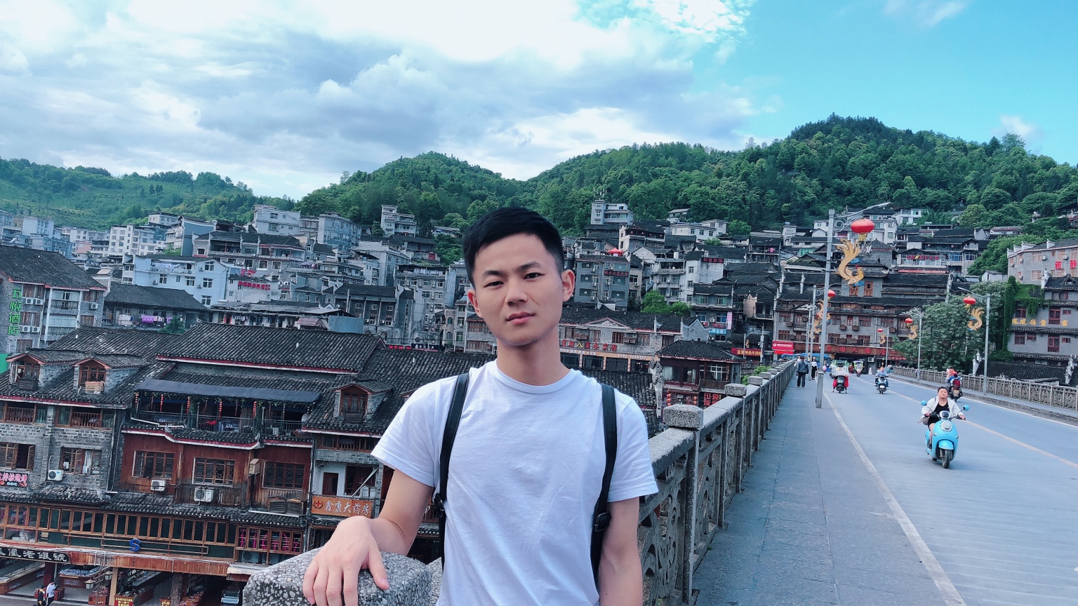 ZW 首页照片